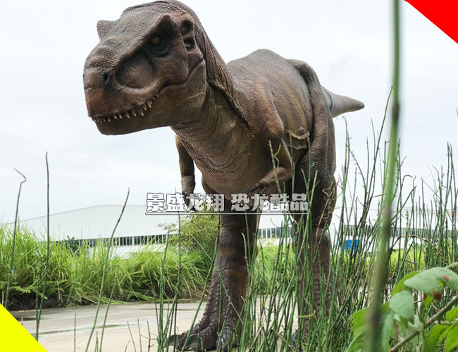 7米体长恐龙人偶